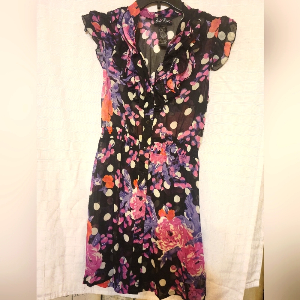 Susie Rose bright, flower patterned summer dress